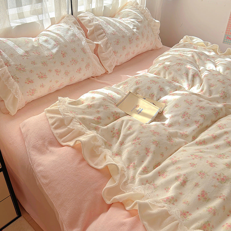 Princess style milk velvet bed four piece set