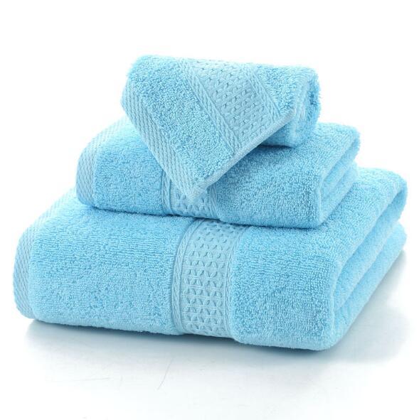 Set of three light blue 100% cotton terry bath towels by eprolo