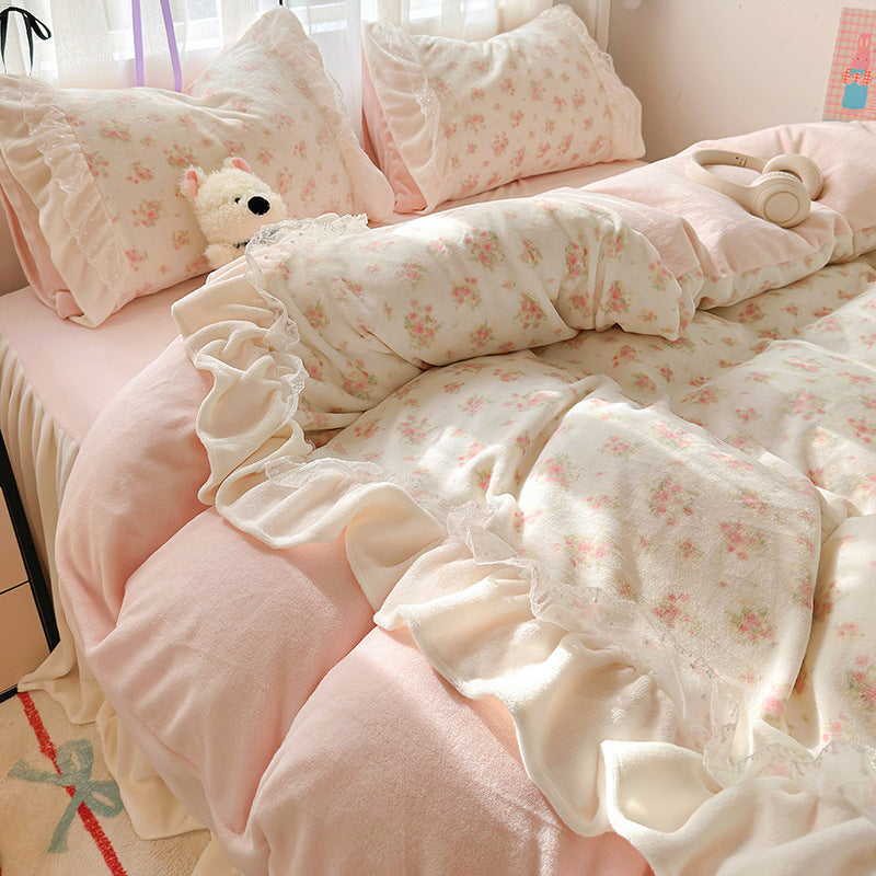 Princess style milk velvet bed four piece set