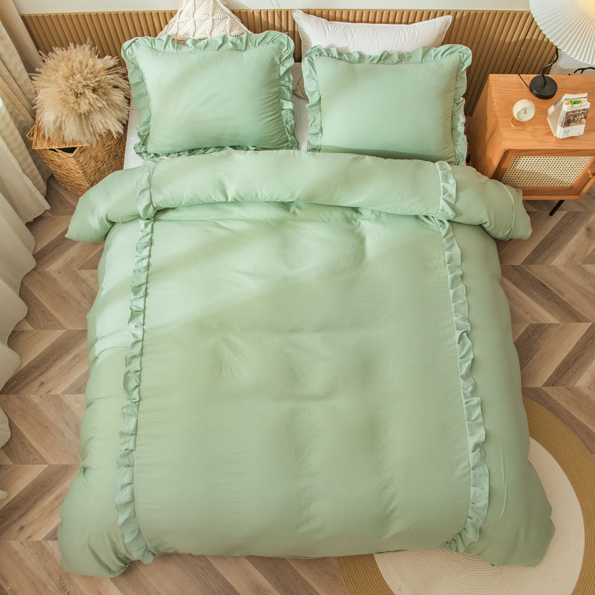 Cotton Surface Ruffled Quilt Cover Kit